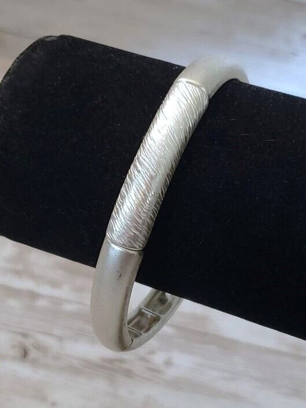 Vintage Stretch Bracelet / Bangle - Silver Tone with Patterned & Matte Design